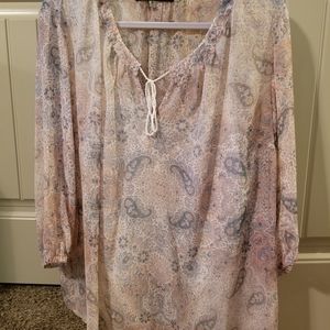 Peachy multi-colored blouse